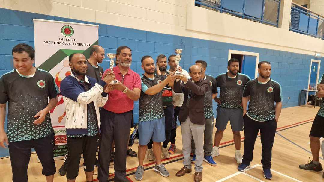 স্কটল্যান্ডে বাংলাদেশিদের উদ্যোগে ব্যাডমিন্টন টুর্নামেন্ট প্রতিযোগীতা অনুষ্ঠিত